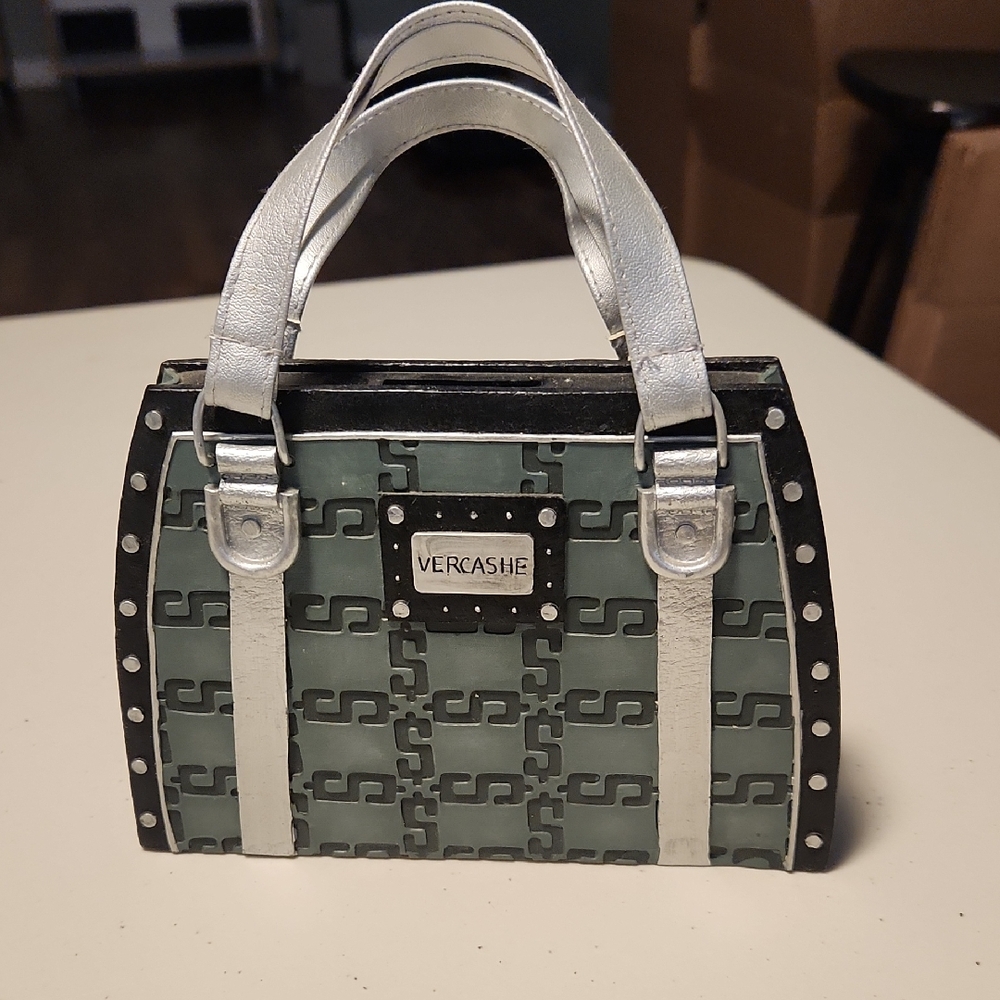 Fun designer bag-shaped piggy bank